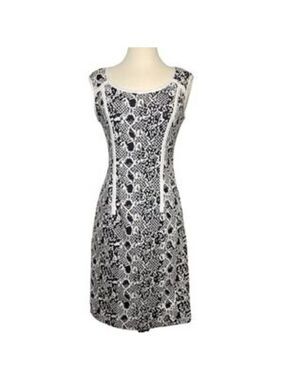 Adrianna Papell Sleeveless Stretch Jersey Sheath Dress, size 10